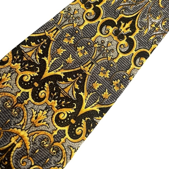GIANNI VERSACE 90s Vintage Metallic Baroque Silk Pattern Tie Made in Italy - Picture 5 of 8